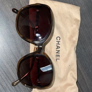Chanel square chain sunglasses.